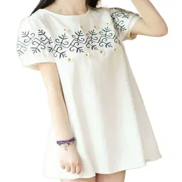 자수 장식 린넨풍 반팔 튜닉