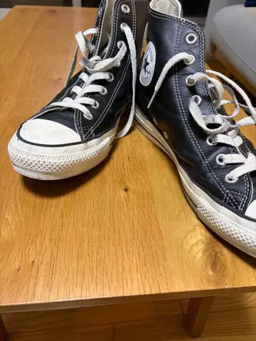 Converse All Star react 블랙 가죽 하이컷