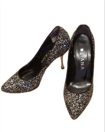 DIANA / 다이애나 레어한 실버 반짝이는 글리터 펌프스 22cm