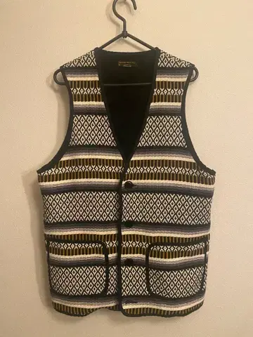 웨스트 라이드 멕시칸 러그 베스트