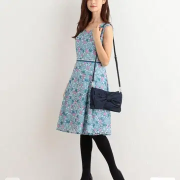 레어 토카 IMPATIENS 드레스 자수 레이스 꽃무늬 플라워 블루