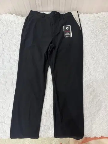 [ 미사용 새상품 택 포함 ] Taylor made 골프 팬츠 블랙