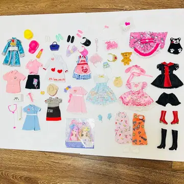 리카짱 가챠가챠 바비 의류 잡화 묶음 판매