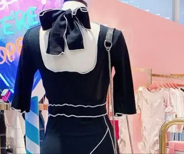 lillilly 릴릴리 니트탑