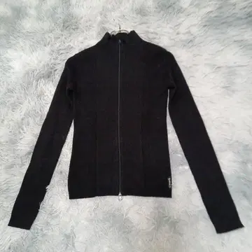 [ 새상품급/이태리제 ] 아르마니진스 버진울 100% 지퍼 니트 40