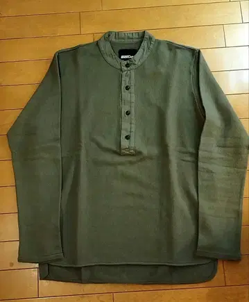 이삼카타야마 백러쉬 와플 티셔츠