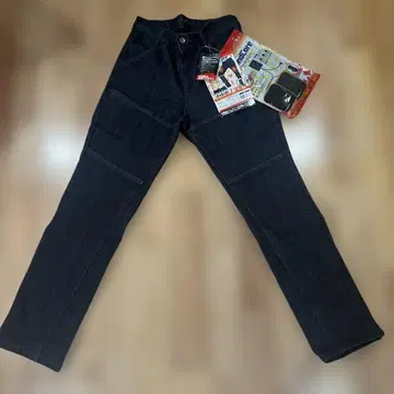 WindCore 마이크로웜 데님 팬츠 M 사이즈 다크 블루