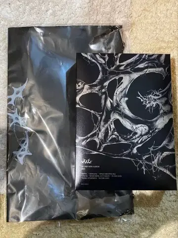 AWE / XG 최초 한정판