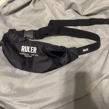 RULER 바디백 블랙