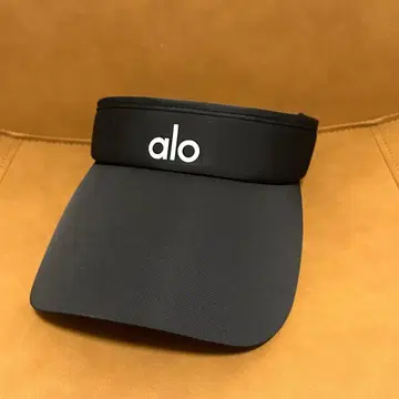 alo yoga 선바이저
