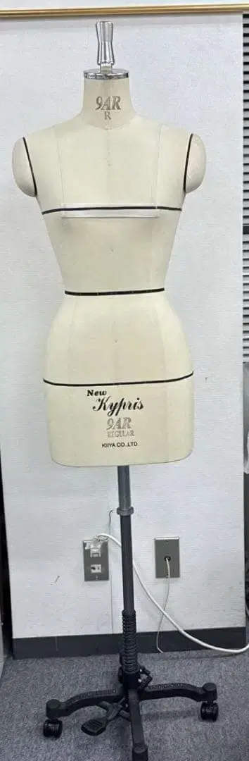 New Kypris 여성용 마네킹