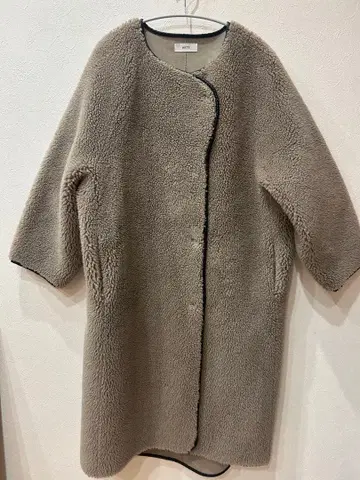 [ 새상품급 ] AKTE 보아 자켓 브라운