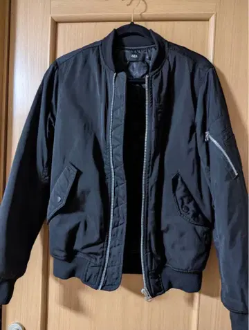 AZUL 블랙 점퍼 블루종