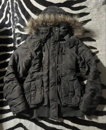 00s y2k 퍼 기믹 밀리터리 자켓 쇼트 기장 헤이세이 갸루 n2b