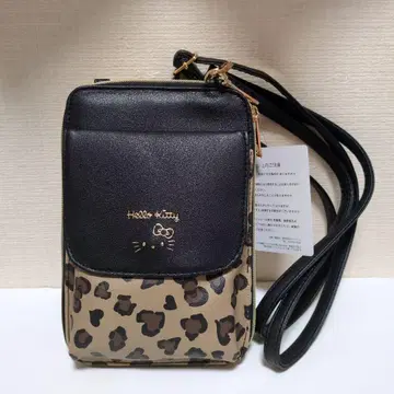 헬로키티 스마트폰 숄더백 레오파드 무늬