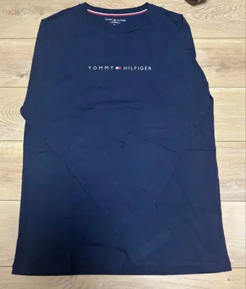 TOMMY HILFIGER 네이비 긴팔 셔츠