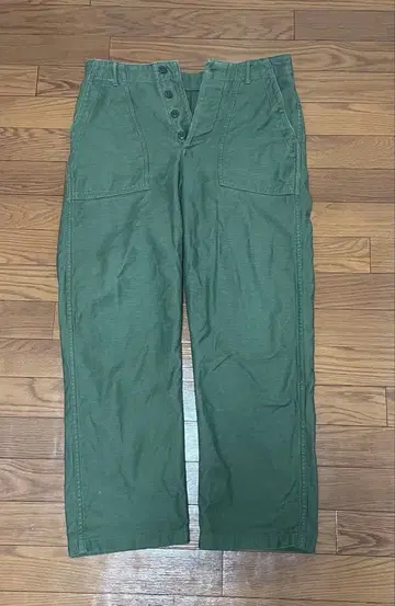 오어슬로우 백 새틴 퍼티그 팬츠