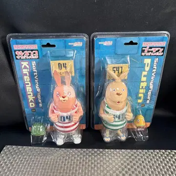 C051 우사비치 키레넨코 & 푸틴 비닐 피규어