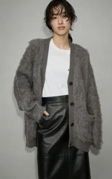 ADAM ET ROPE' FEMME 퍼 니트 V넥 가디건