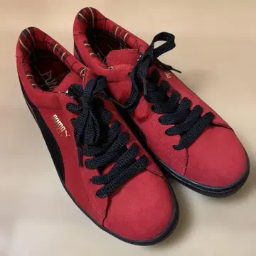 푸마 레드 스웨이드 스니커즈