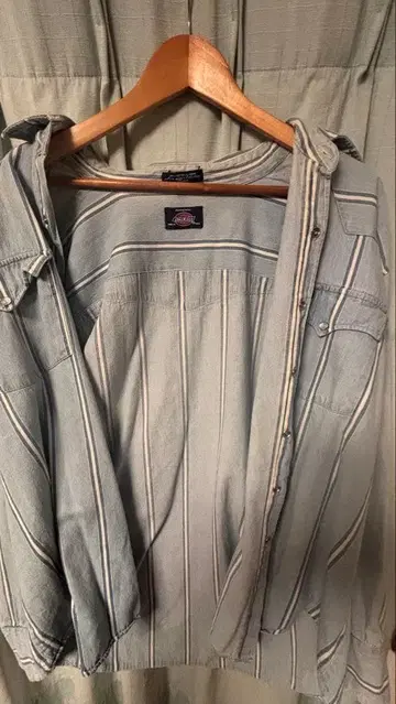 Dickies 스트라이프 긴팔 셔츠 라이트 블루