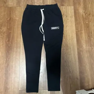 VANQUISH 블랙 스웨트 팬츠 M
