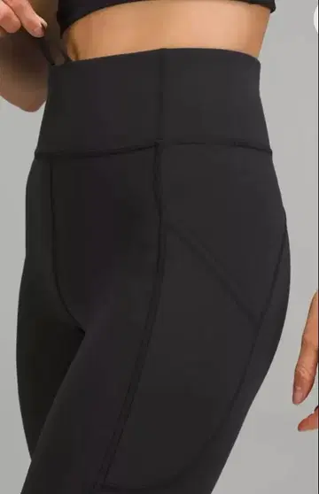 룰루레몬 레깅스 Asia Fit 블랙 M 사이즈