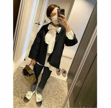 새상품급 yori 백개더 테일러 자켓