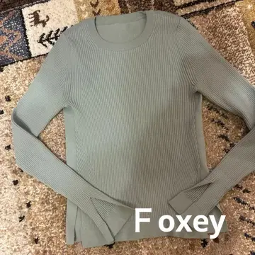 새상품급 폭시 리브 그린 긴팔 스웨터 38