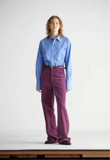 auralee FINX CORDUROY PANTS