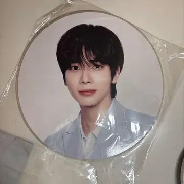 부채 한정판 굿즈 TXT 태현 팝업