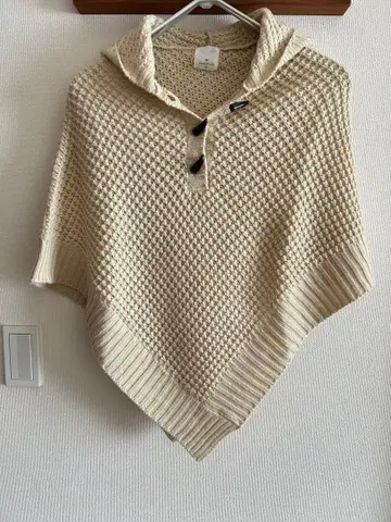 undulate 니트 판초 후드 베이지 일본제