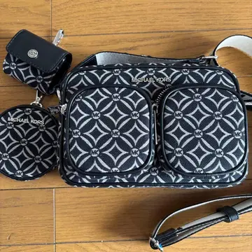 MICHAEL KORS 숄더백