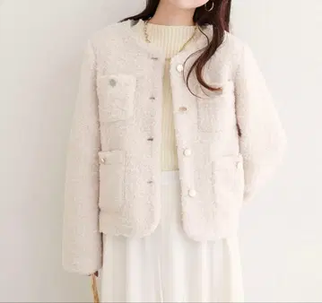 [ 택 포함 ] naturalcouture 라메 반지 보아 노카라 자켓