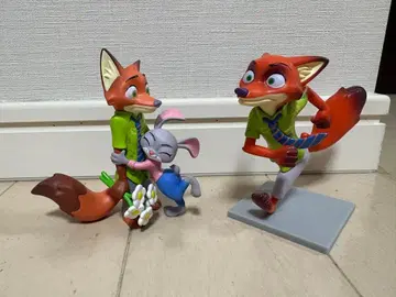 주토피아 피규어 2개 세트