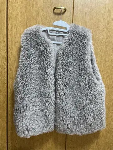 Thevon 시프 퍼 베스트 모카 새상품급