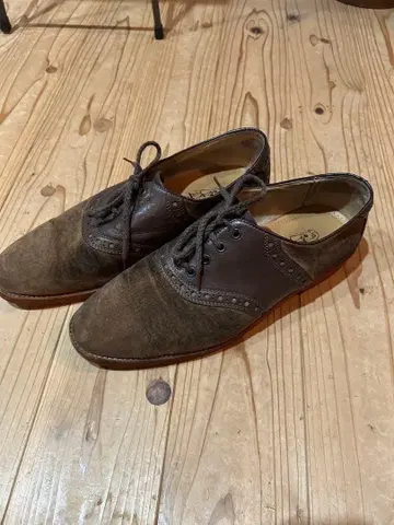 Hush Puppies 브라운 스웨이드 신발