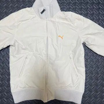 Puma 나일론 자켓 화이트