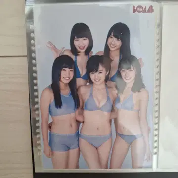 BOMB 브로마이드