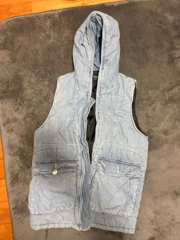 데님 블루 후드 부착 베스트