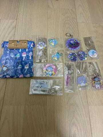 산리오 턱시도샘 굿즈 모음