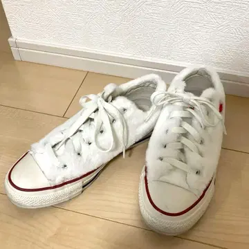 한정판! 컨버스 x 헬로키티 복슬복슬 스니커즈 23.5cm