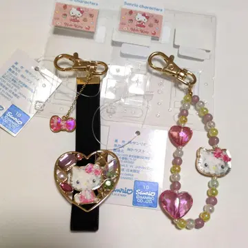 헬로키티 키링 참 2세트