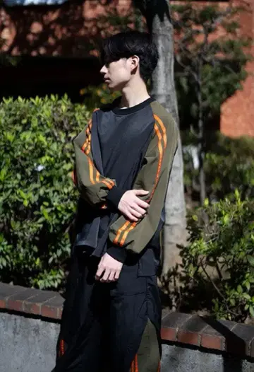 노라 릴리 스프링 트랙 풀오버 상하의 세트