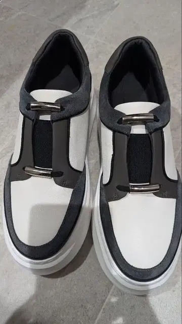 베이크루즈 루탈론 슬립온