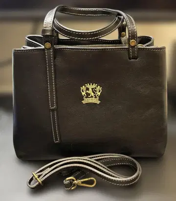 사용감 적은 이탈리아 Pratesi 플라테시 고급 핸드백 블랙