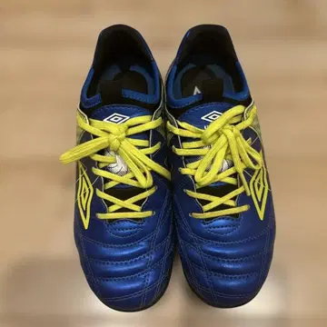 Umbro 축구화 22.5cm 파랑/옐로우 컬러