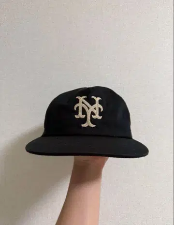 Mondaysuck 캡 맨데이서크