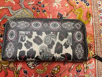 에트로 장지갑 새상품급