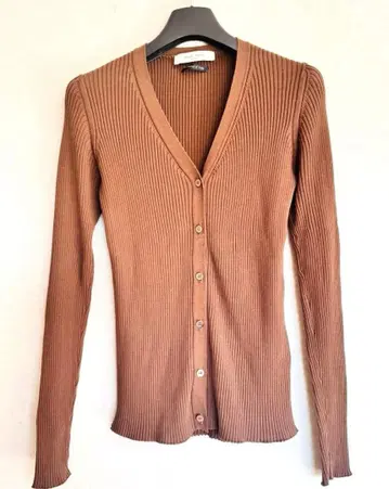 완판 색상 새상품 Demi-Luxe BEAMS 브라운 리브 가디건 니트